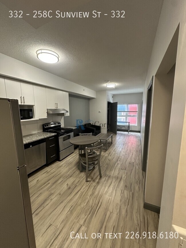 Photo - 258C-258C Sunview St