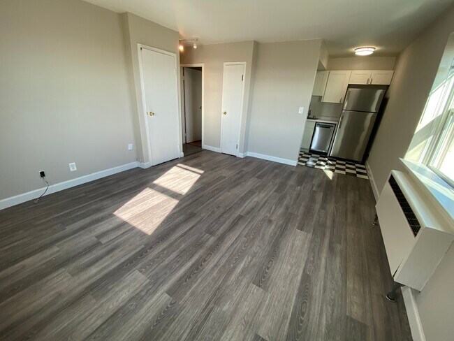 Living Space - The Empire Building