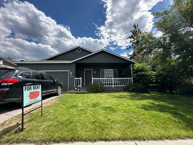 Photo - Charming 3-Bedroom Home with Open Layout & Fenced Yard!