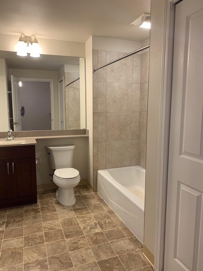 Photo - 139 Hoowaiwai Loop