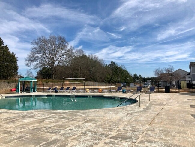 Photo - 102-L University Village