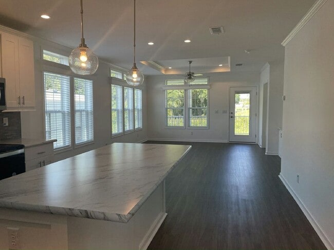 Photo - 6859 Coconut Grove Cir