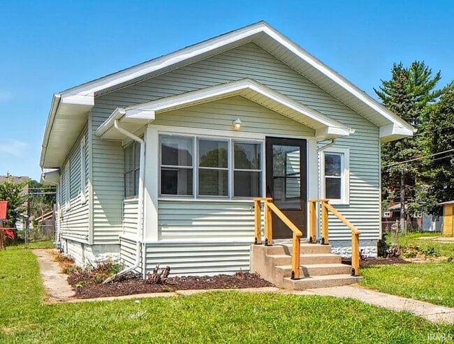 Building Photo - 3706 Oliver St