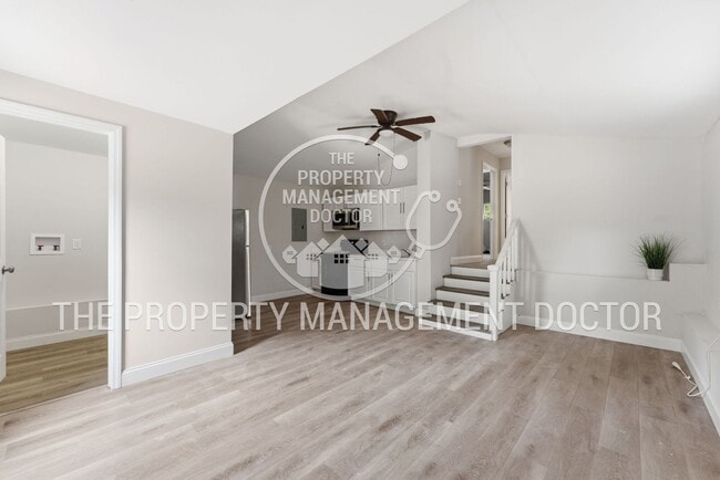 Building Photo - Completely Renovated 2BR/1BA Home on Extra-Large Lot in Jacksonville's Trout River Area***JANUARY...