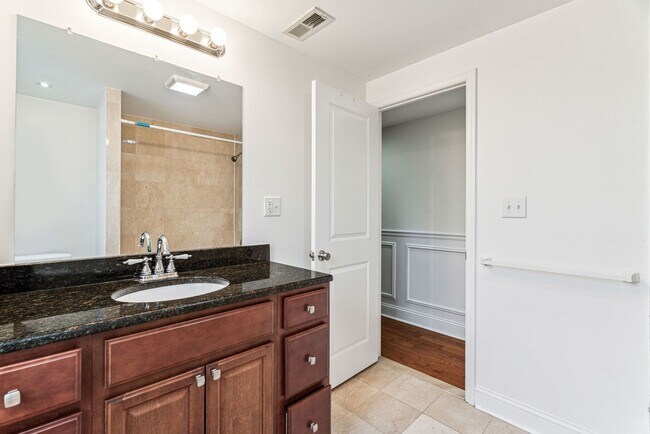 Photo - 1523 Ellsworth St Unit 3