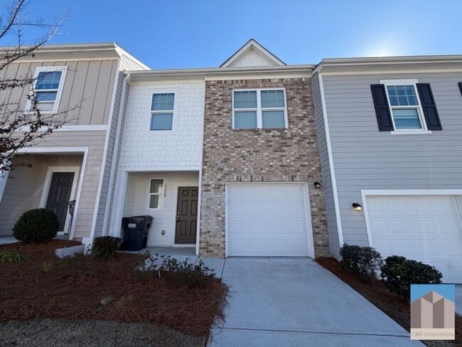 Building Photo - 3520 Condor Ct SW