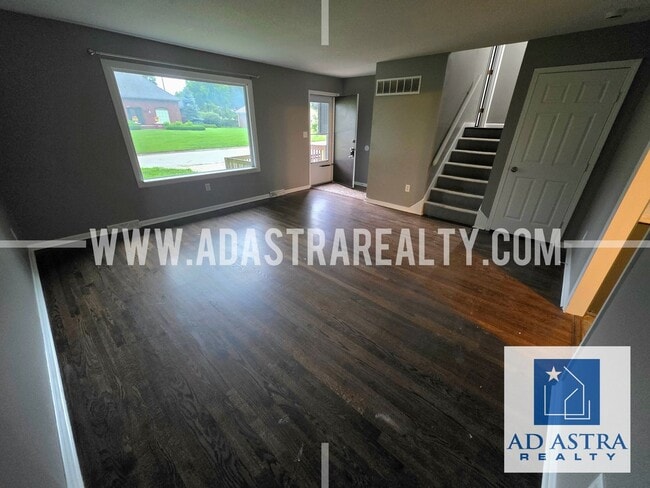 Photo - 208 Brookside Dr