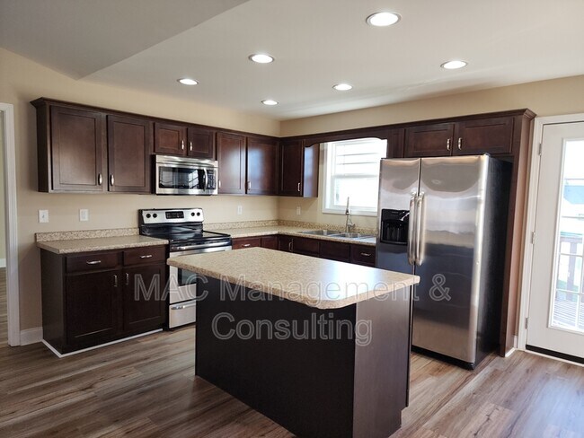 Photo - 1606 Bobby Nichols Dr