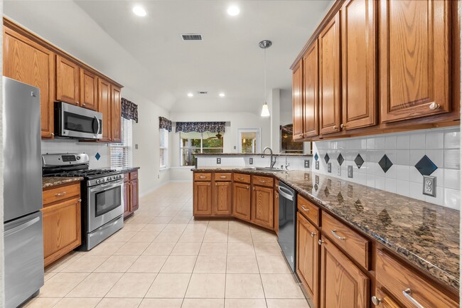 Photo - 118 W Russet Grove Cir