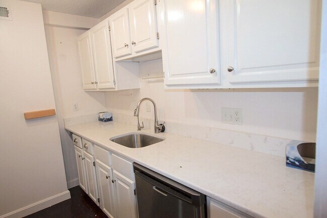 Photo - 1580 Massachusetts Ave Unit 2C