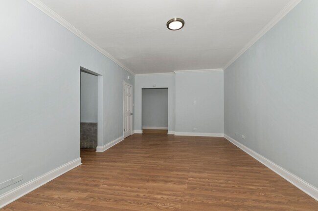 Photo - One Bedroom in South Shore Available Now!