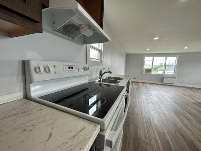 Photo - 1117 Gowan Brae Rd