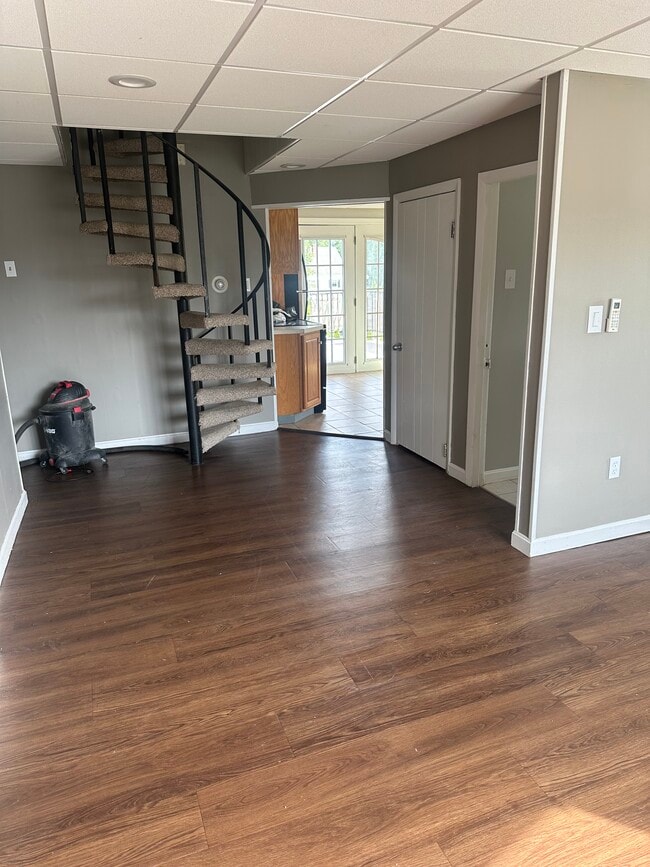 Photo - 118 Vine St Unidad 2