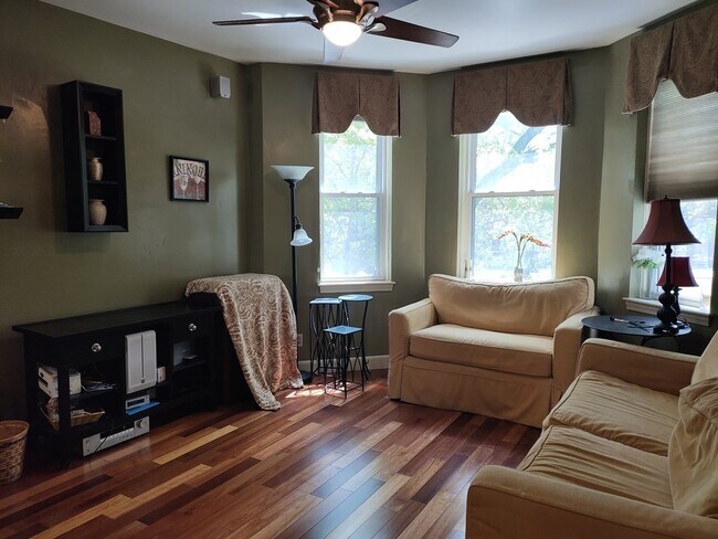 Photo - 1415 Commonwealth Ave Unit 504