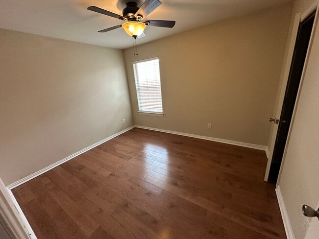 Photo - 3011 Lockmoor Ln