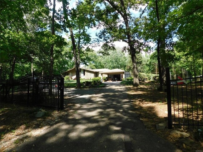 Building Photo - 56 Briarcliff Rd