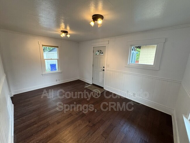Photo - 217 E Jefferson St
