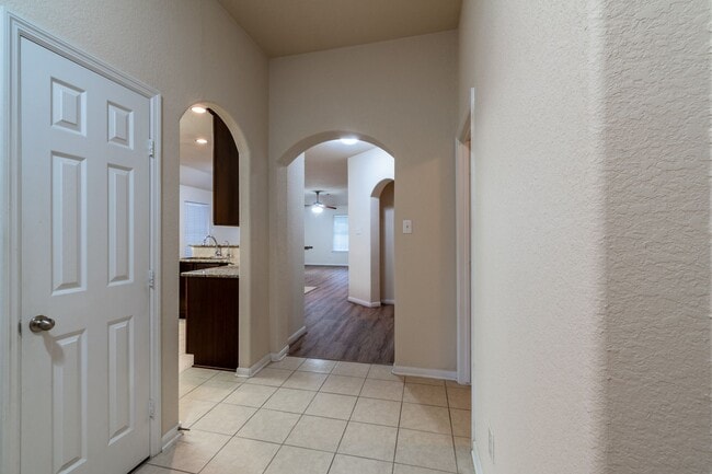 Photo - Charming 3-Bedroom Home in the Heart of Ho...