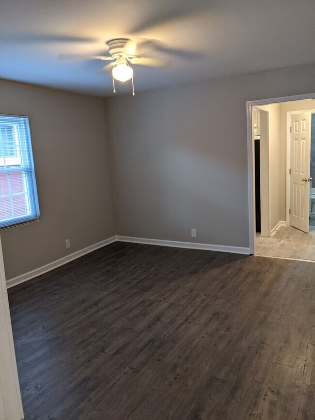 Photo - 950 Ira St SW Unidad A