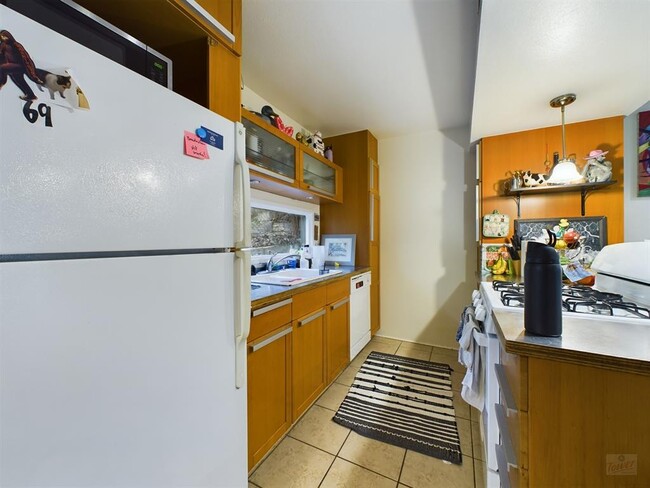 Photo - 915 Keith Ln