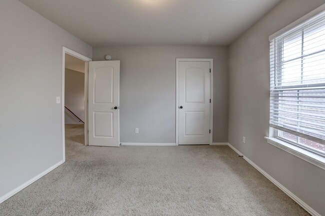 Photo - 5 Bed | 2.5 Baths | Broken Arrow