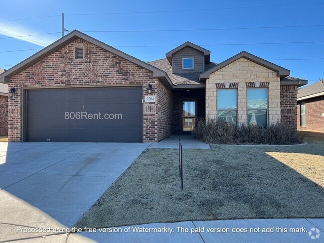 Building Photo - Stunning and Spacious Quincy Park Home