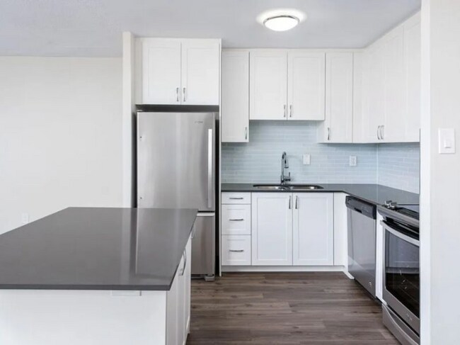 Photo - 3045 Queen Frederica Drive