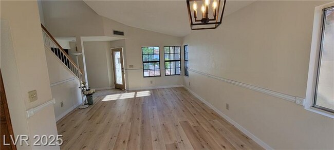 Photo - 2451 Muirfield Ave