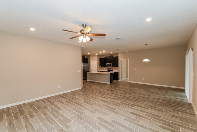 Photo - 10405 Pavnes Creek Dr