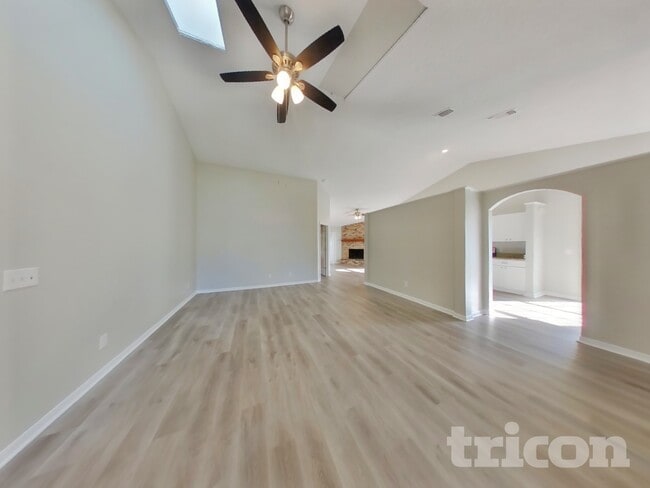 Photo - 1021 Whittier Cir