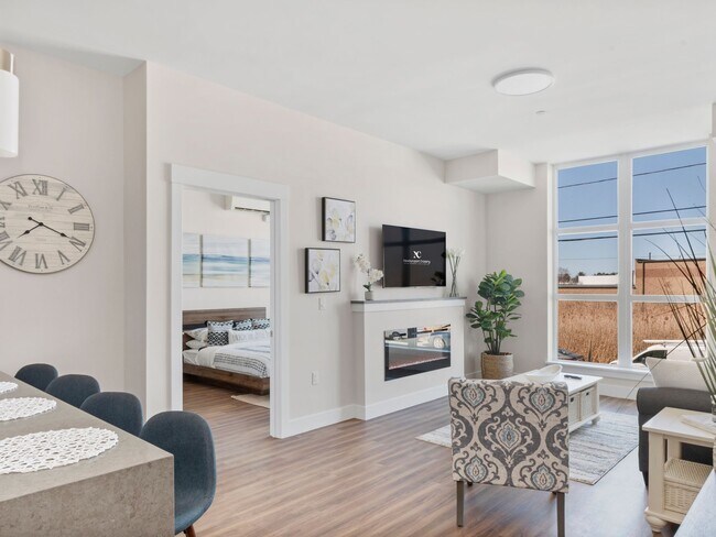 Photo - Newburyport Crossing