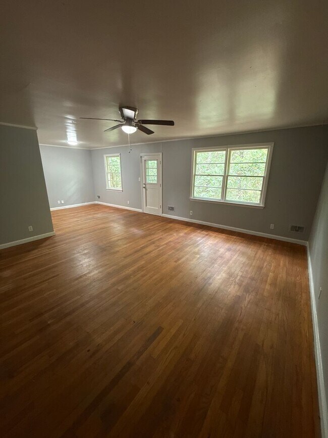 Photo - 2871-2873 Audubon Cir Unidad 2873