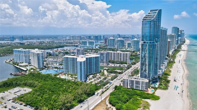 Photo - 100 Bayview Dr Unit 1114