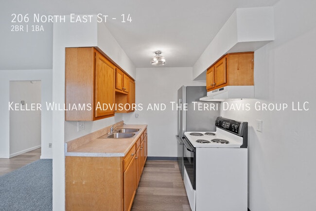 Photo - 206 N East St Unit 14