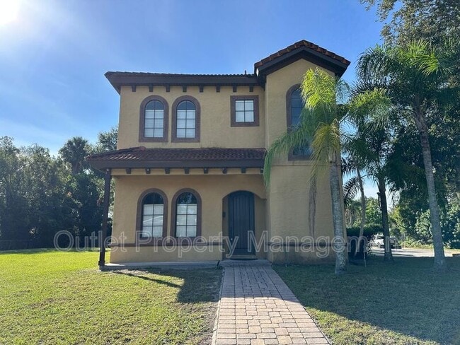 Building Photo - 2005 Baylarian Blvd