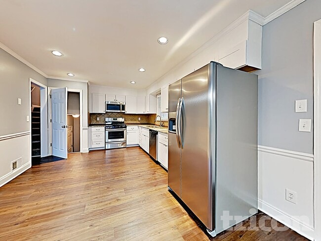 Photo - 2909 Buckskin Trail SW