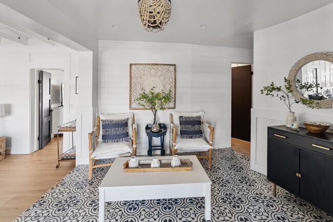 Photo - 711 SW 27th Way