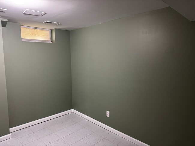 Photo - 3333 Pickwick Ln