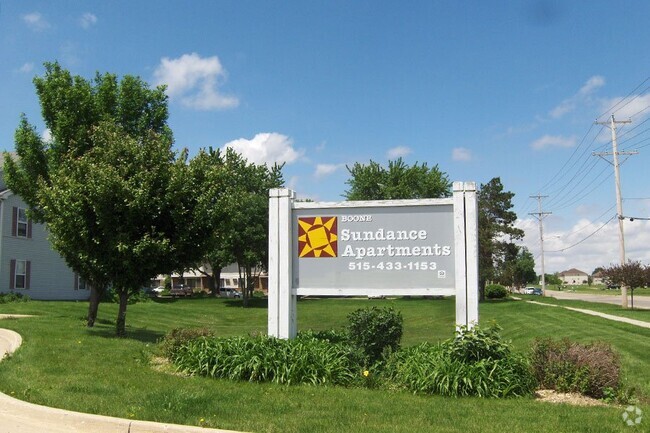 Building Photo - SUNDANCE BOONE APARTMENTS