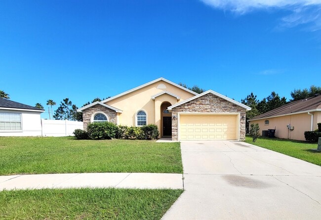 Building Photo - 800 Overlook Dr Rental