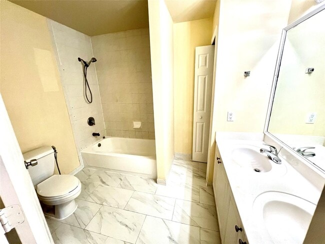 Photo - 7893 N Southwood Cir