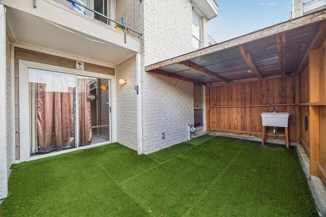 Photo - 1950 Spenwick Dr Condo Unit 348K