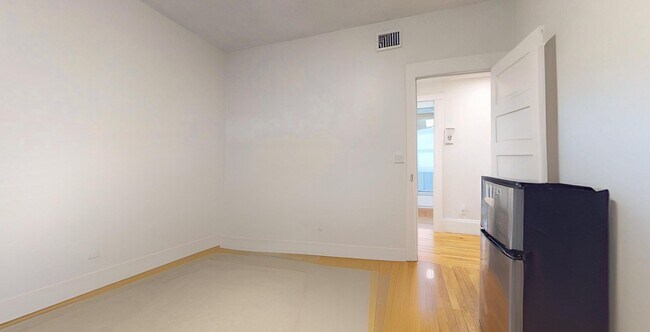 Photo - 34 Saranac St