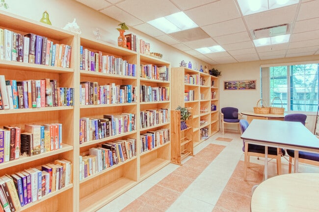 Photo - Holy Cross Manor II