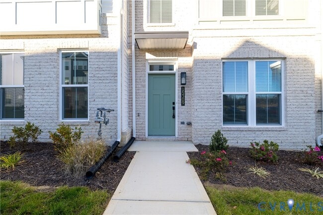 Building Photo - 15309 Sunray Aly