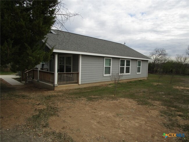 Photo - 2279 Eastman Ave