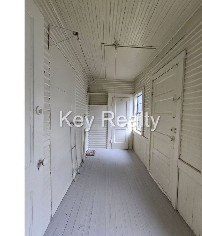 Photo - 2216 Olive St