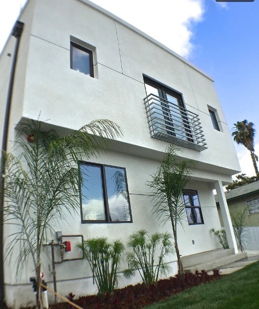 Photo - 1431 S Beacon St Townhome