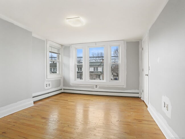 Photo - 140 Stuart Ave Unidad 2