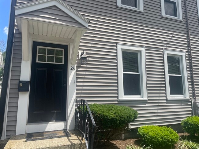 Photo - 28 Hall Pl Townhome